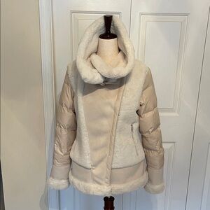 Tahari Cream Faux Fur Trimmed Puffer Jacket